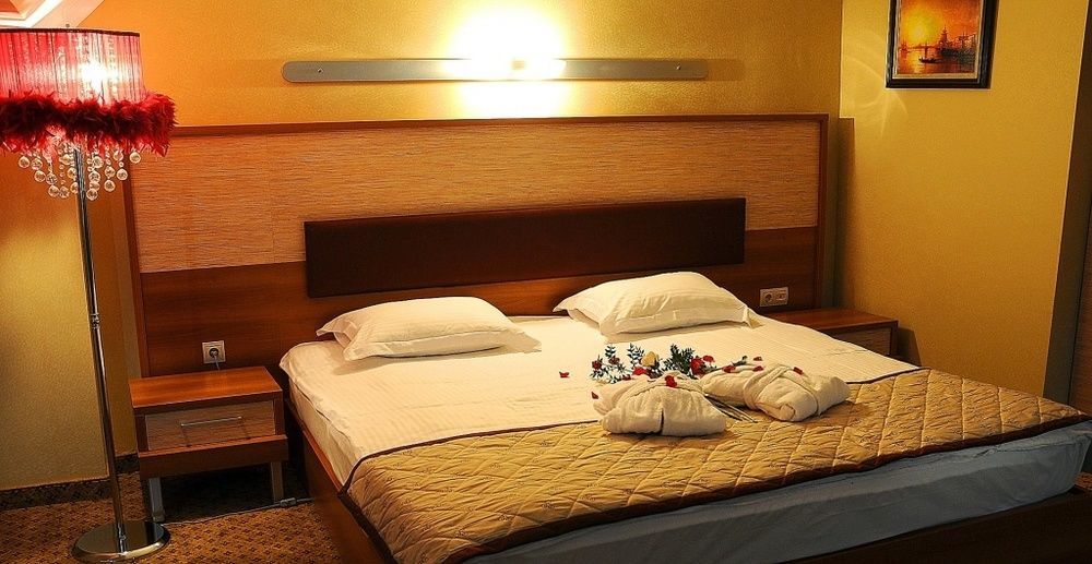 Ebrus'Un Konagi Hotell Istanbul Exteriör bild